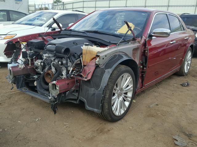 2C3CA6CT5BH528557 - 2011 CHRYSLER 300C MAROON photo 2