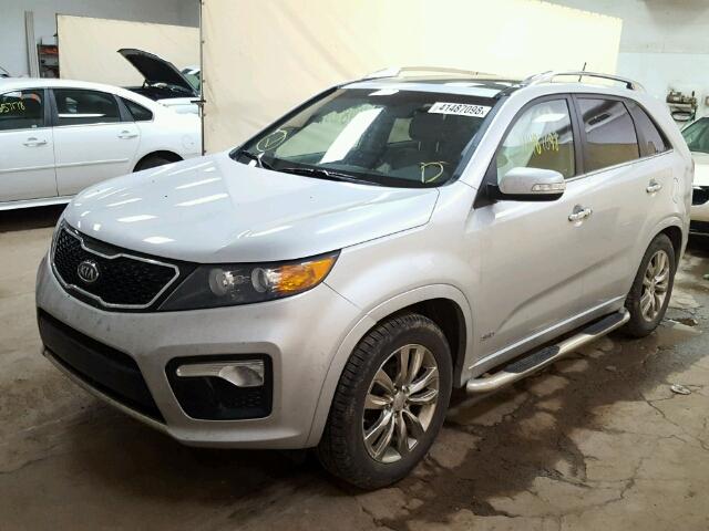 5XYKWDA26BG144230 - 2011 KIA SORENTO SX SILVER photo 2