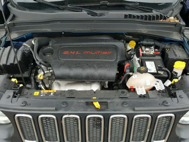 ZACCJAAB6HPF56349 - 2017 JEEP RENEGADE S 蓝色 照片 7