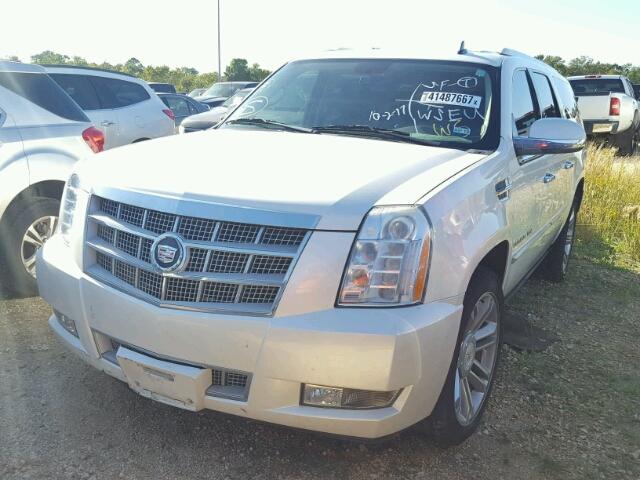 1GYS4KEF3BR141949 - 2011 CADILLAC ESCALADE E WHITE photo 2