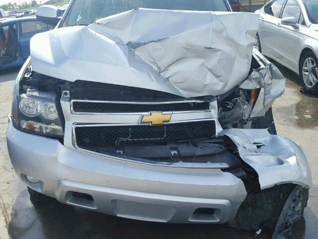 1GNSCBE09DR223120 - 2013 CHEVROLET TAHOE C150 SILVER photo 7