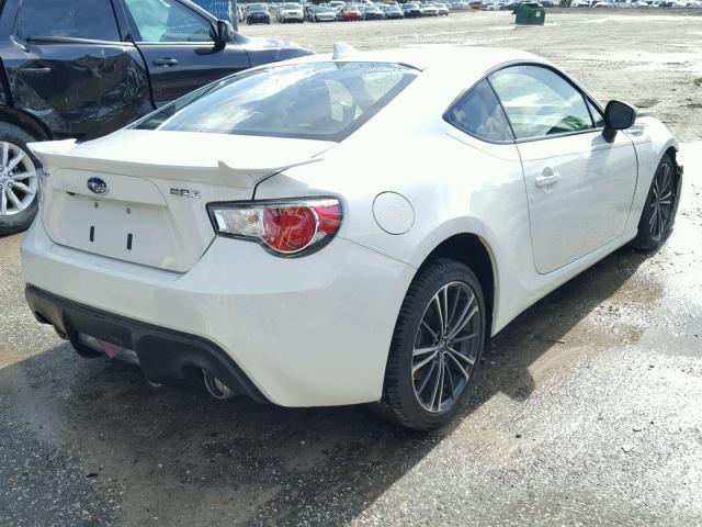 JF1ZCAC14G8603057 - 2016 SUBARU BRZ 2.0 LI WHITE photo 4