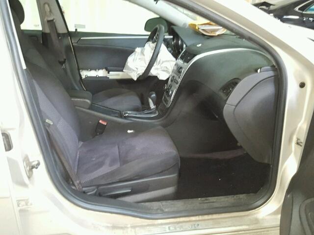 1G1ZC5EB9AF197814 - 2010 CHEVROLET MALIBU 1LT 金色 照片 5