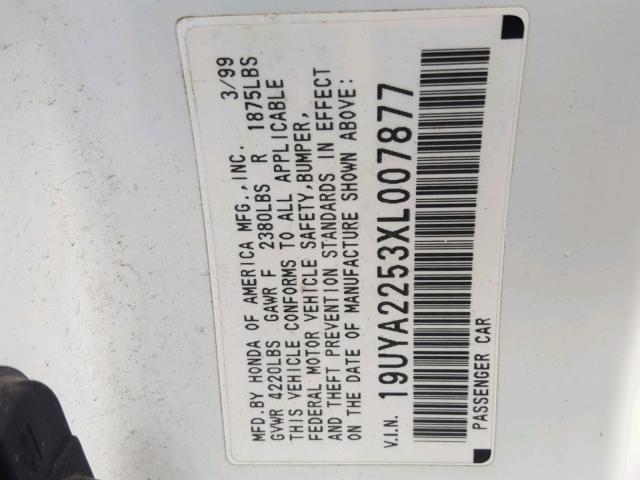 19UYA2253XL007877 - 1999 ACURA 3.0CL Ақ фото 10