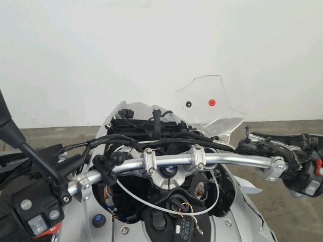 WB1022809AZW90996 - 2010 BMW F650 GS GRAY photo 7