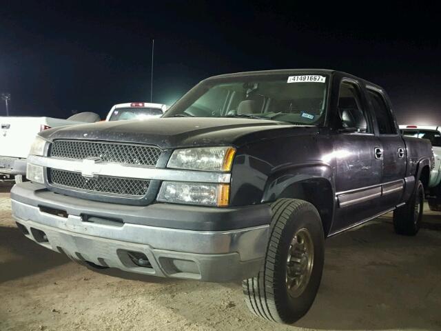 1GCGC13U43F223427 - 2003 CHEVROLET SILVERADO GRAY photo 2