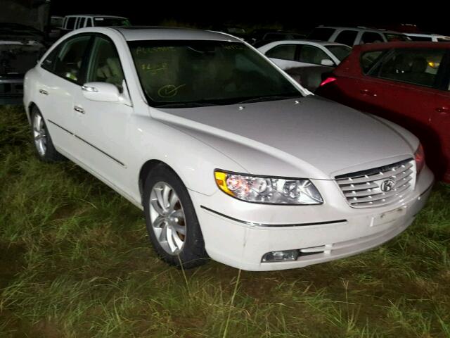 KMHFC46F68A251806 - 2008 HYUNDAI AZERA SE WHITE photo 1