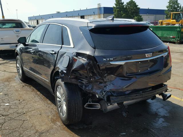 1GYKNBRSXHZ114714 - 2017 CADILLAC XT5 LUXURY GRAY photo 3