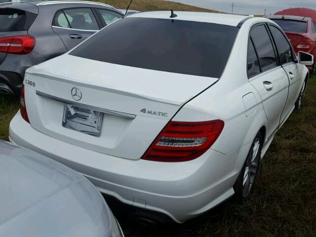 WDDGF8AB2DR260371 - 2013 MERCEDES-BENZ C 300 4MAT WHITE photo 4