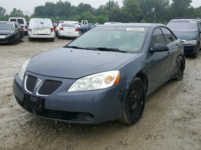 1G2ZF58B974235819 - 2007 PONTIAC G6 VALUE L GRAY photo 2