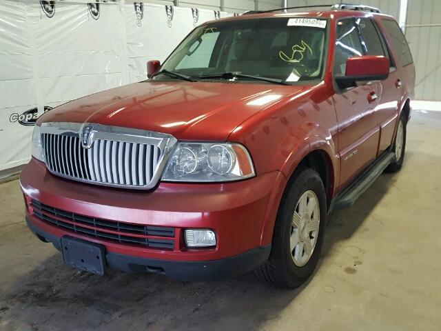 5LMFU27586LJ03484 - 2006 LINCOLN NAVIGATOR RED photo 2