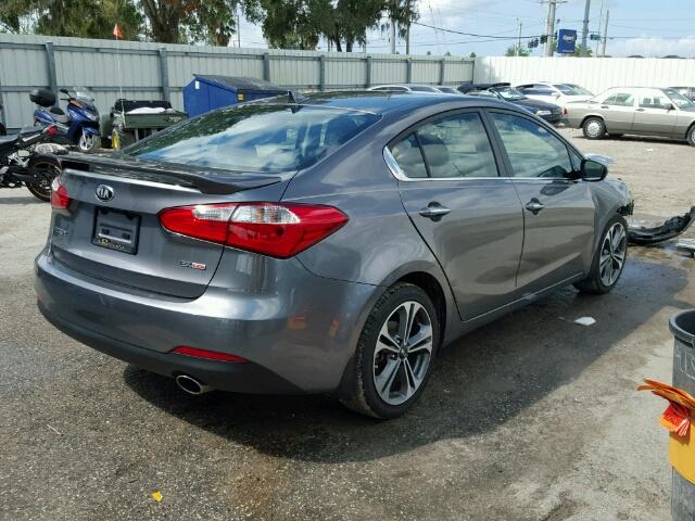 KNAFX4A84G5552418 - 2016 KIA FORTE GRAY photo 4