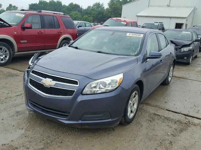 1G11C5SA8DF146818 - 2013 CHEVROLET MALIBU 1LT ლურჯი ფოტო 2