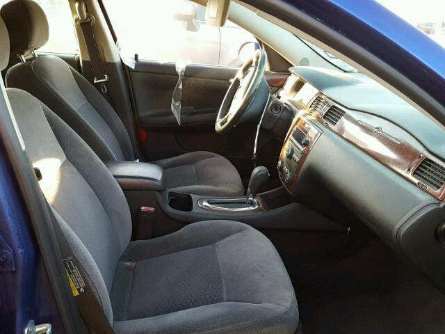2G1WC581569404687 - 2006 CHEVROLET IMPALA BLUE photo 5