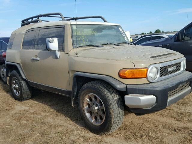 JTEZU4BF8BK011223 - 2011 TOYOTA FJ CRUISER CREAM photo 1