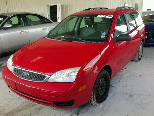 1FAHP36N06W180594 - 2006 FORD FOCUS ZXW RED photo 2