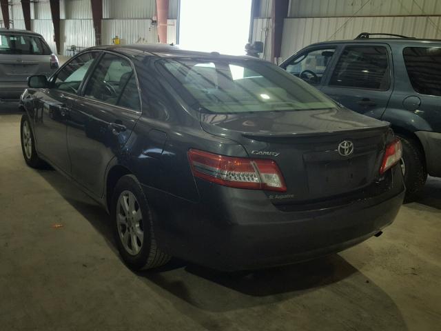 4T1BF3EK3BU654467 - 2011 TOYOTA CAMRY BASE CHARCOAL photo 3
