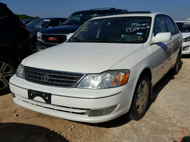 4T1BF28B44U342909 - 2004 TOYOTA AVALON XL WHITE photo 2