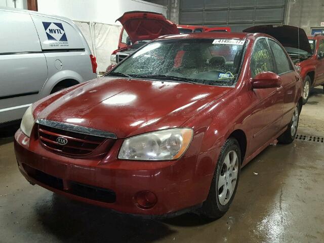 KNAFE121165220120 - 2006 KIA NEW SPECTR RED photo 2