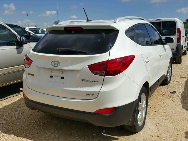 KM8JUCAC8BU148374 - 2011 HYUNDAI TUCSON GLS WHITE photo 4