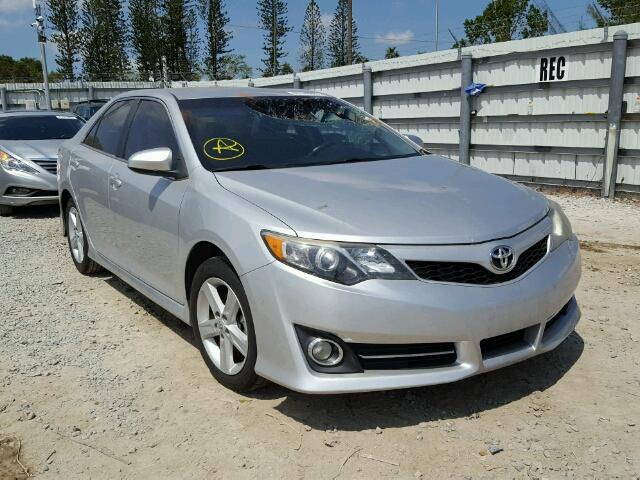 4T1BF1FK4CU610109 - 2012 TOYOTA CAMRY SILVER photo 1