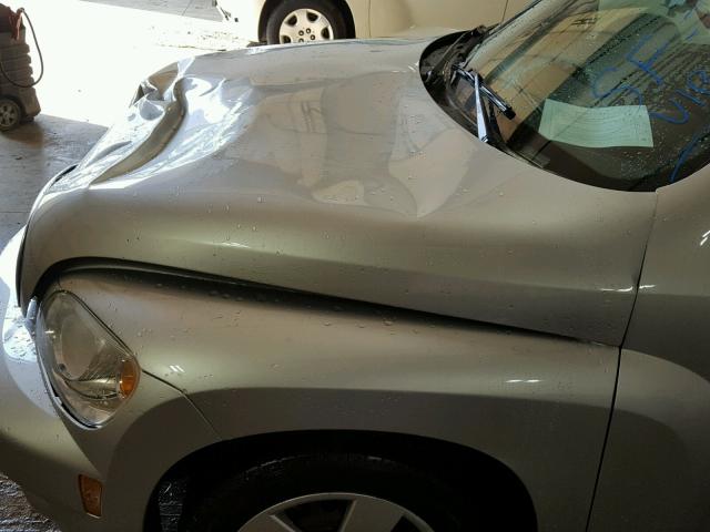 3GNCA13B69S604761 - 2009 CHEVROLET HHR LS SILVER photo 9