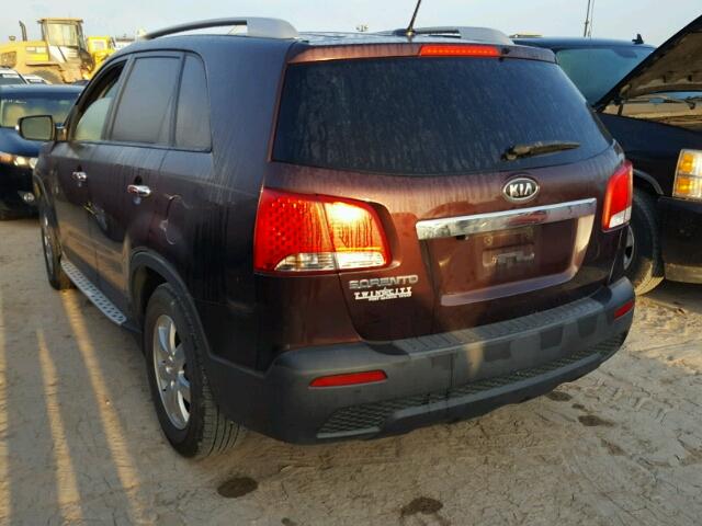 5XYKT3A6XDG331124 - 2013 KIA SORENTO LX BURGUNDY photo 3