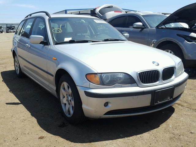 WBAEP33412PF00471 - 2002 BMW 325 XIT SILVER photo 1