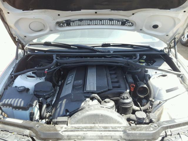 WBAEP33412PF00471 - 2002 BMW 325 XIT SILVER photo 7