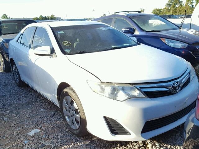 4T1BF1FK3CU525276 - 2012 TOYOTA CAMRY WHITE photo 1