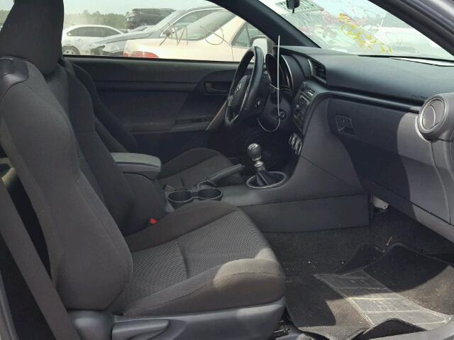 JTKJF5C7XD3060728 - 2013 TOYOTA SCION TC 灰色 照片 5
