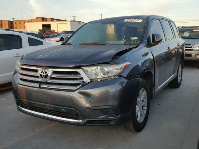 5TDZA3EH1DS035525 - 2013 TOYOTA HIGHLANDER CHARCOAL photo 2