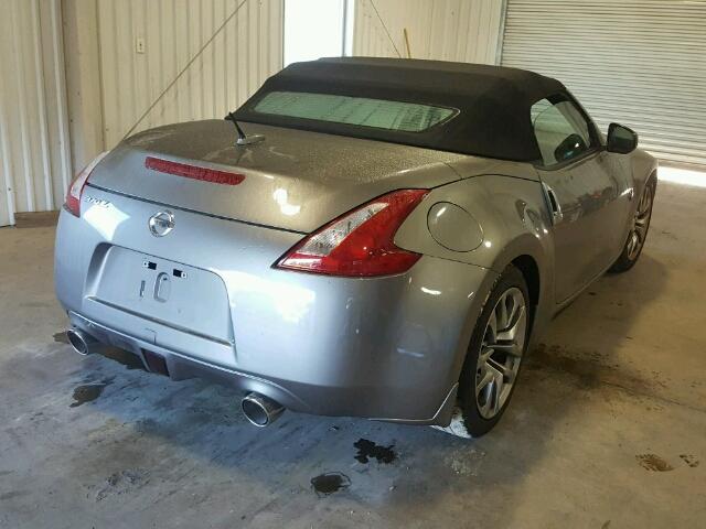 JN1AZ4FH3AM304483 - 2010 NISSAN 370Z GRAY photo 4