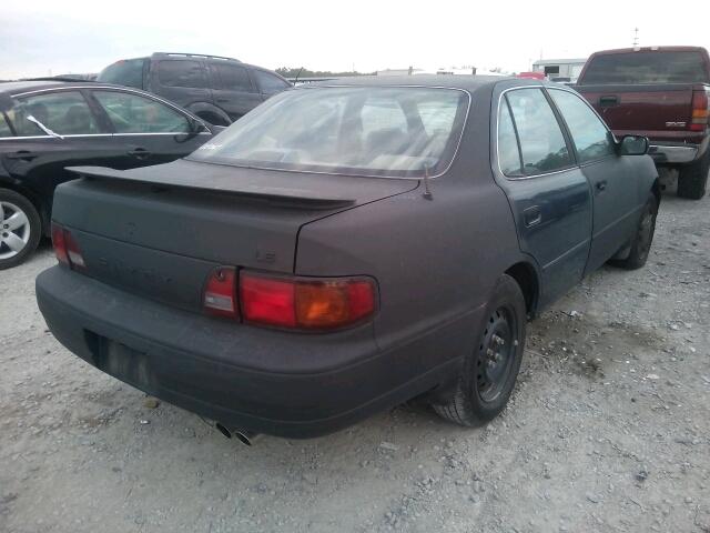 4T1BF12K1TU861613 - 1996 TOYOTA CAMRY LE BLACK photo 4