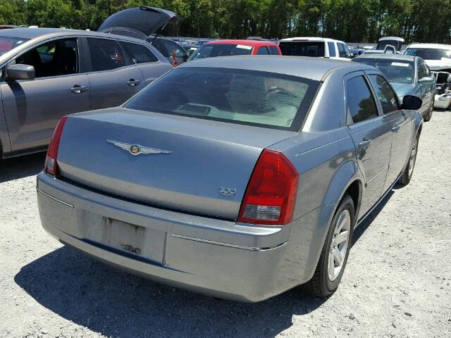 2C3KA53G66H530851 - 2006 CHRYSLER 300 TOURIN BLUE photo 4