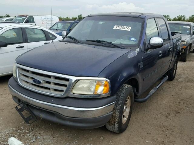 1FTRW07682KB80268 - 2002 FORD F150 SUPER BLUE photo 2