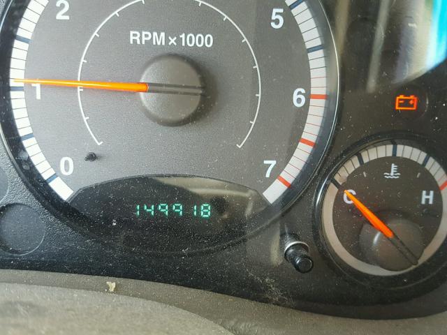 1J4GL38K75W666347 - 2005 JEEP LIBERTY RE RED photo 8