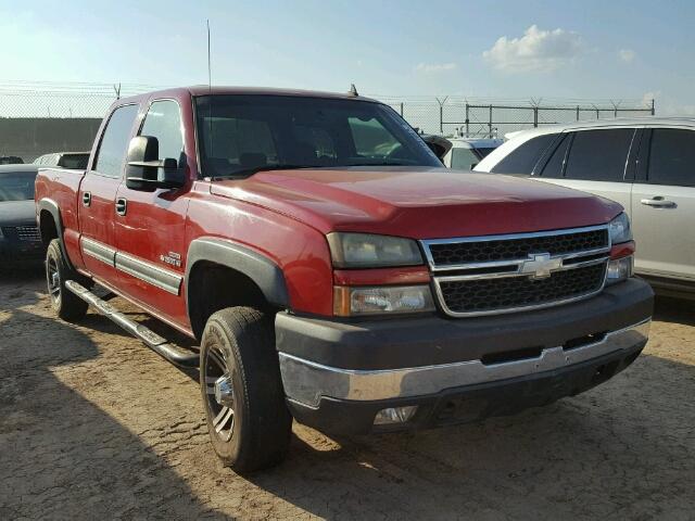 1GCHC23256F136813 - 2006 CHEVROLET SILVERADO RED photo 1