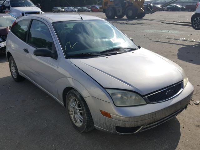 1FAFP31N97W244826 - 2007 FORD FOCUS ZX3 GRAY photo 1