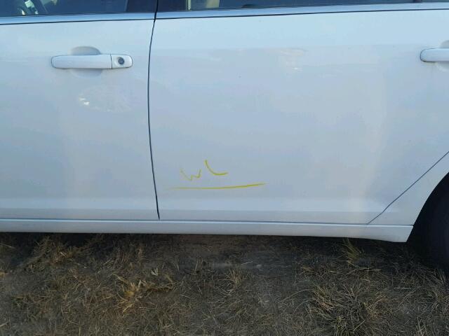 1G1ZB5E04CF260578 - 2012 CHEVROLET MALIBU LS თეთრი ფოტო 9