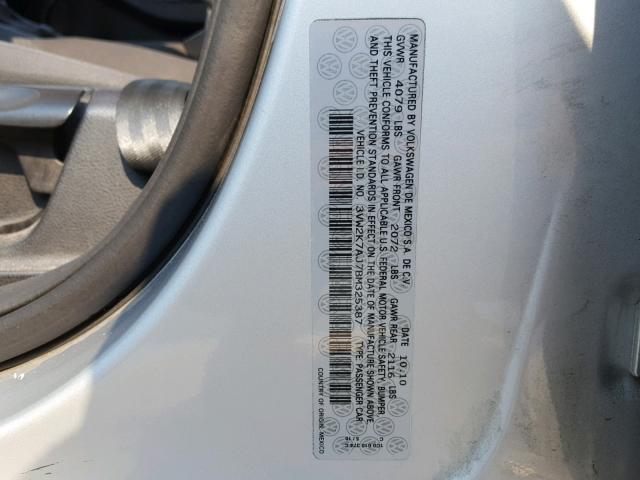 3VW2K7AJ7BM325387 - 2011 VOLKSWAGEN JETTA BASE Արծաթագույն լուսանկար 10