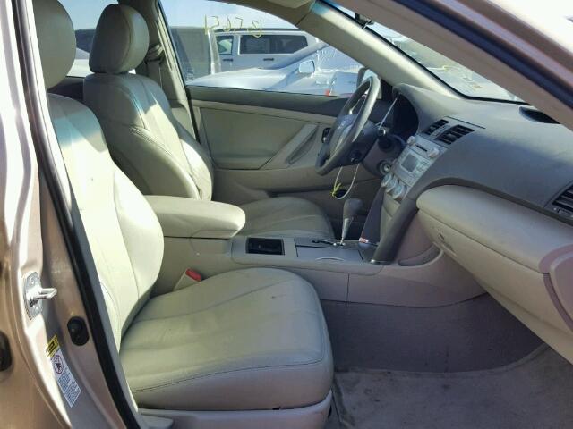 4T1BE46K09U906502 - 2009 TOYOTA CAMRY BASE BEIGE photo 5