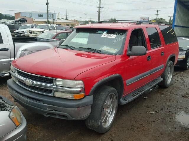 1GNEC16T92J131226 - 2002 CHEVROLET SUBURBAN C RED photo 2