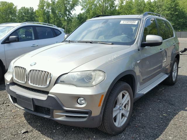 5UXFE835X9L310118 - 2009 BMW X5 XDRIVE4 GOLD photo 2