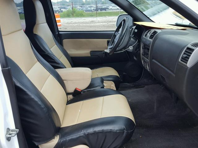 1GCHTCFE8B8106764 - 2011 CHEVROLET COLORADO L WHITE photo 5