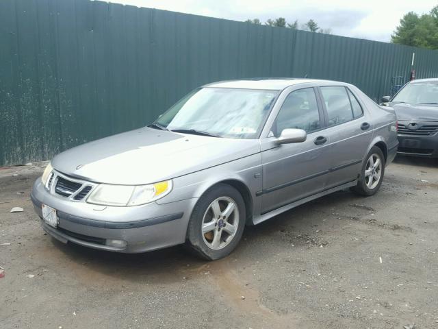 YS3ED49A943003540 - 2004 SAAB 9-5 ARC GRAY photo 2