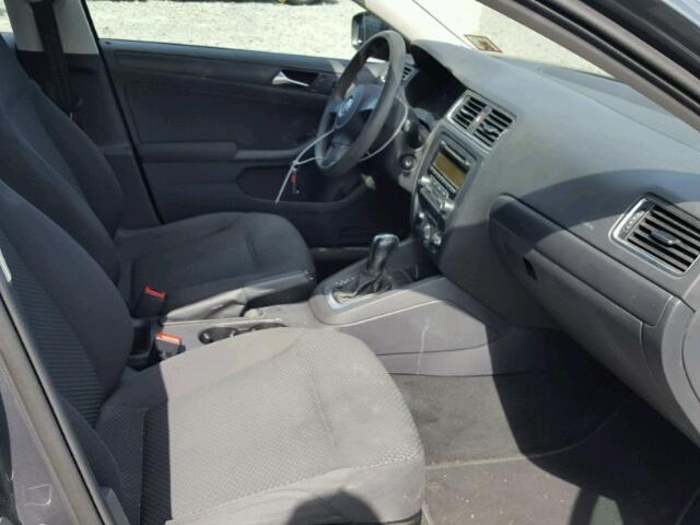 3VW2K7AJ8BM323440 - 2011 VOLKSWAGEN JETTA BASE Մոխրագույն լուսանկար 5