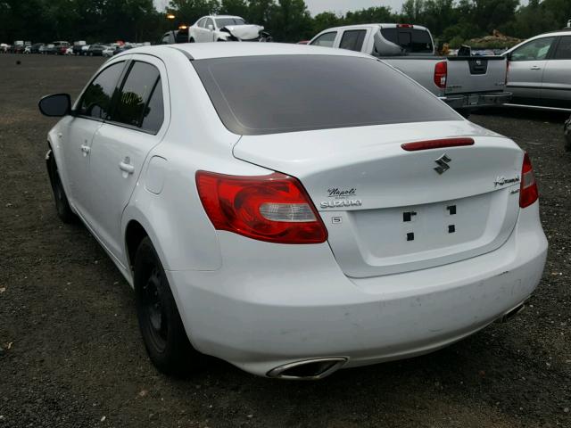 JS2RF9A12B6110426 - 2011 SUZUKI KIZASHI S WHITE photo 3