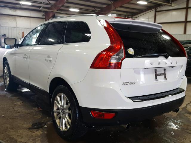 YV4992DZ7A2083947 - 2010 VOLVO XC60 T6 WHITE photo 3