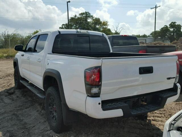 5TFCZ5AN1HX067638 - 2017 TOYOTA TACOMA WHITE photo 3